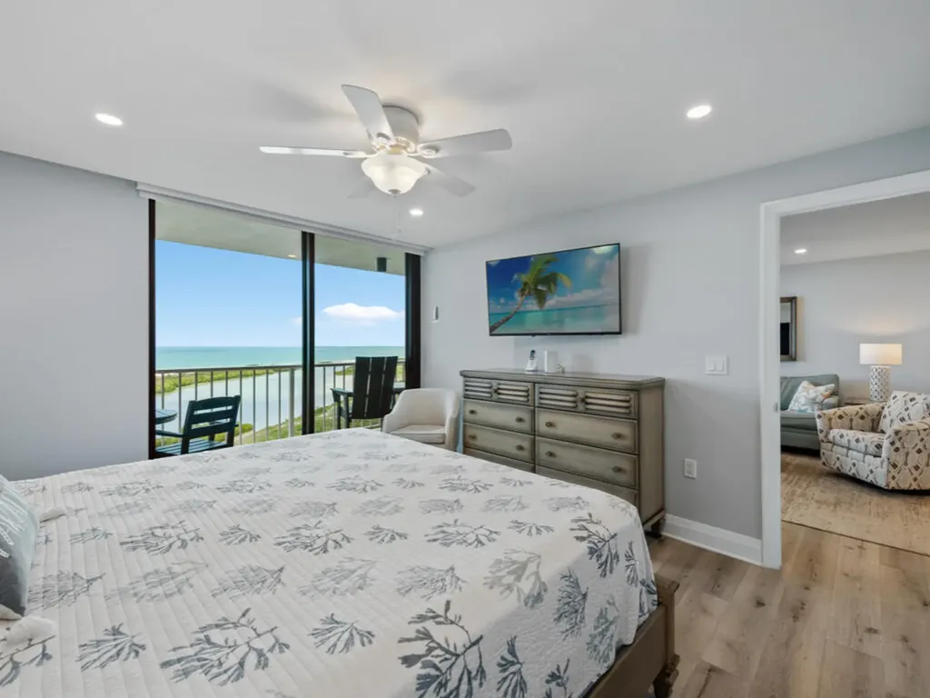 440 Seaview Court Marco Island FL 34145