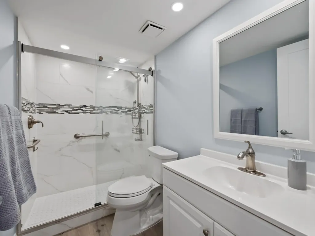 440 Seaview Court Marco Island FL 34145