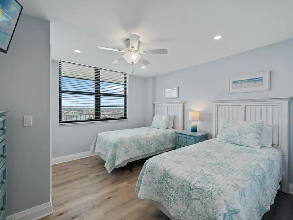 440 Seaview Court Marco Island FL 34145