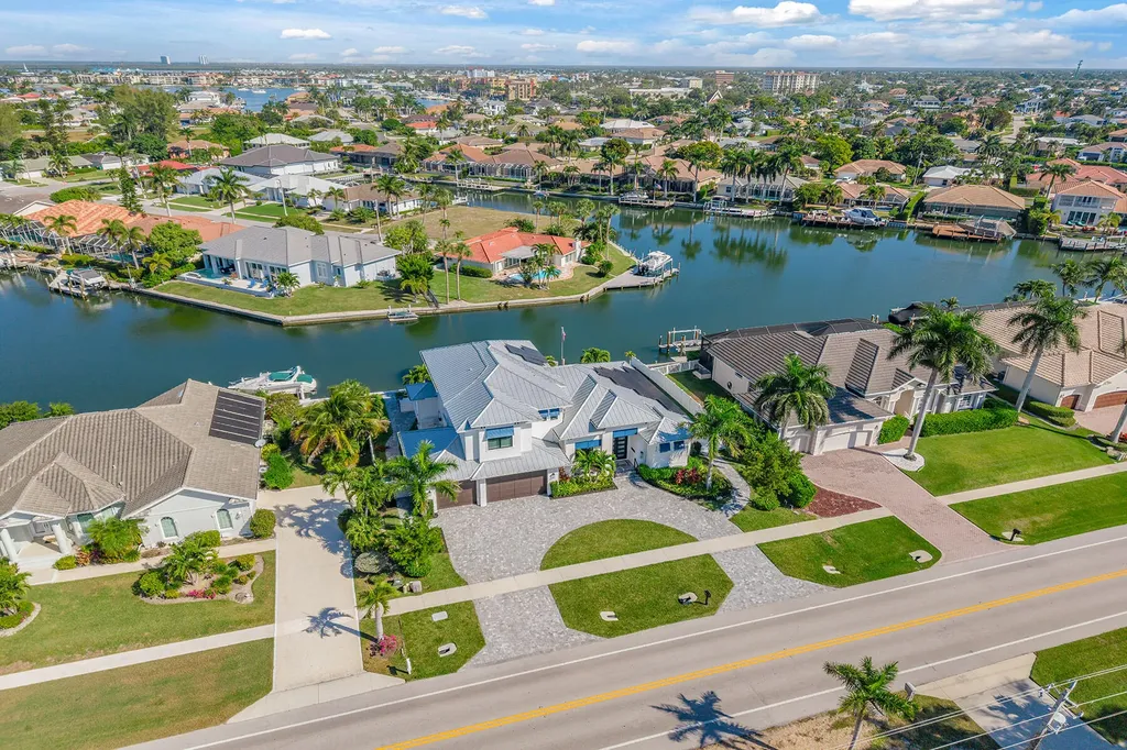 Marco Island FL, 478 Kendall Drive
