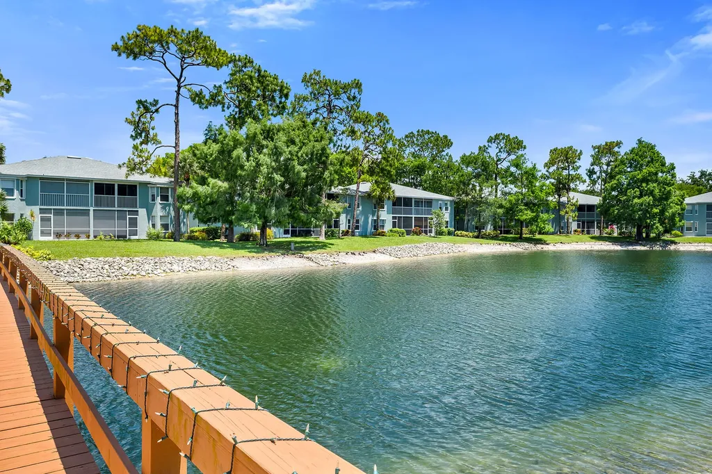 925 New Waterford Drive Naples FL 34104