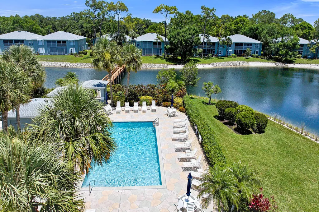 925 New Waterford Drive Naples FL 34104