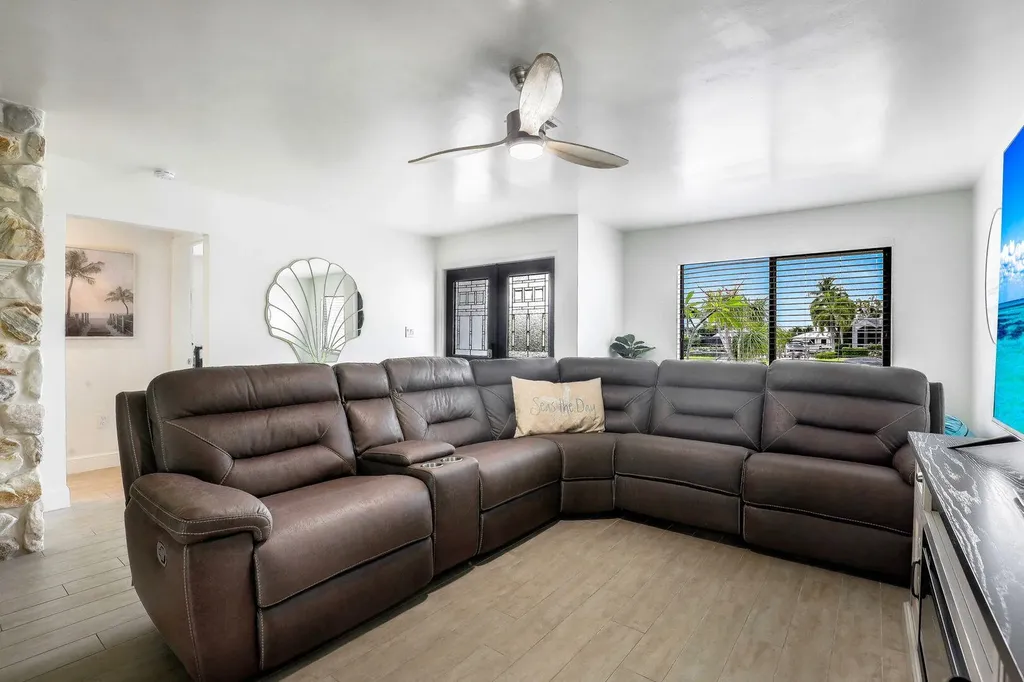 387 S Heathwood Drive Marco Island FL 34145