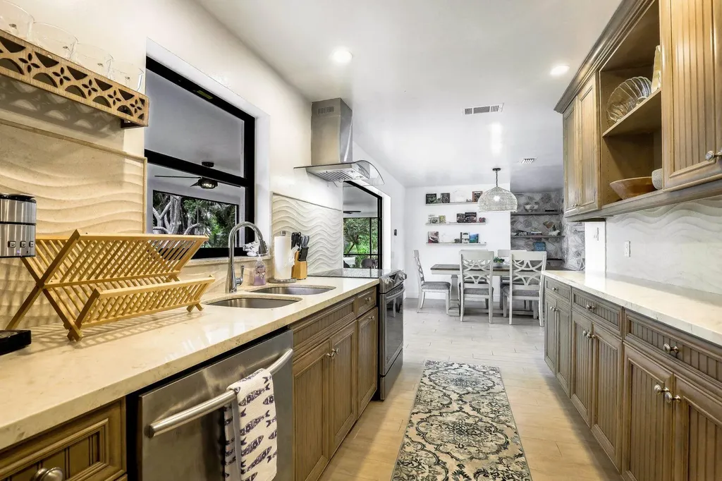 387 S Heathwood Drive Marco Island FL 34145