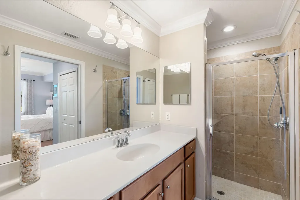 9735 Acqua Court Naples FL 34113