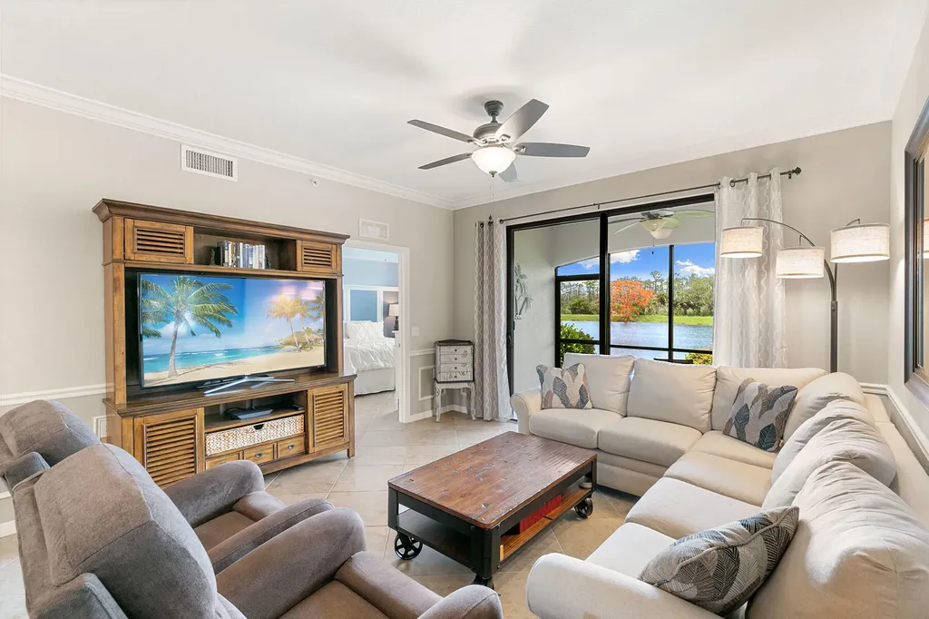 9735 Acqua Court Naples FL 34113