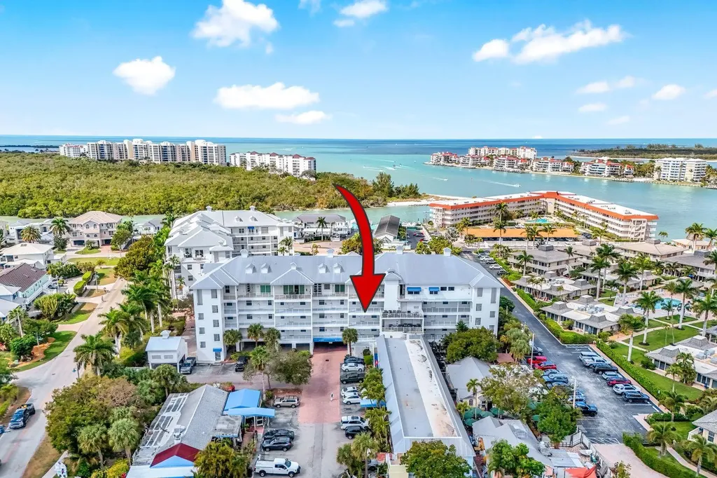 Marco Island FL, 160 Palm Street, Unit 208