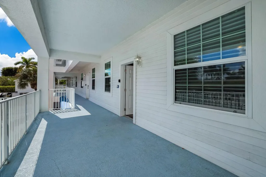 160 Palm Street Marco Island FL 34145