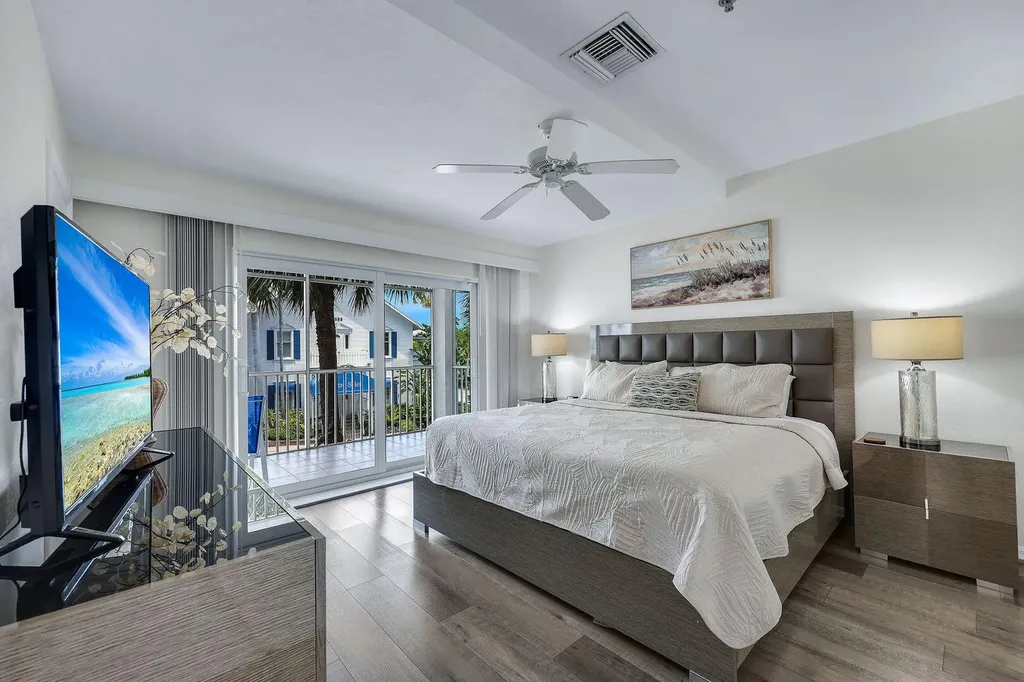 160 Palm Street Marco Island FL 34145