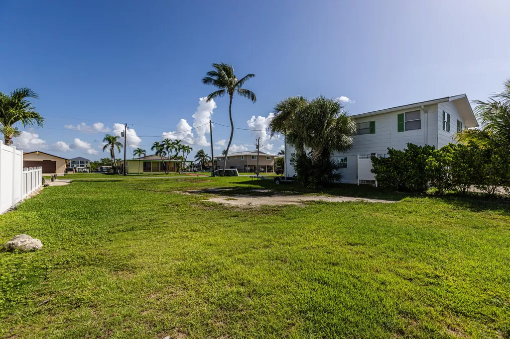 574 S Coconut Avenue Goodland FL 34140