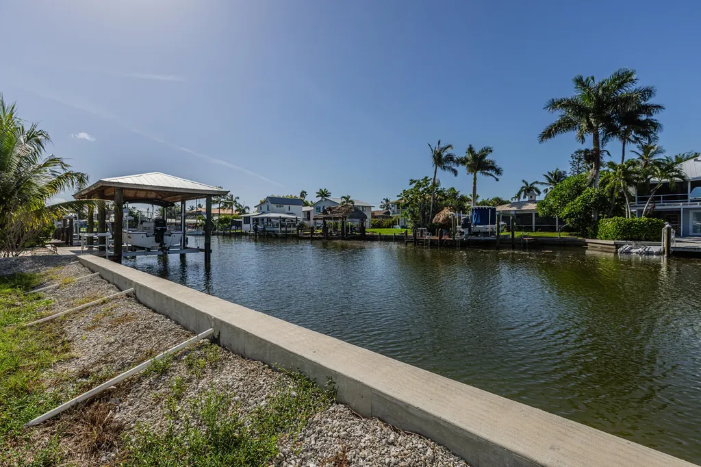 574 S Coconut Avenue Goodland FL 34140