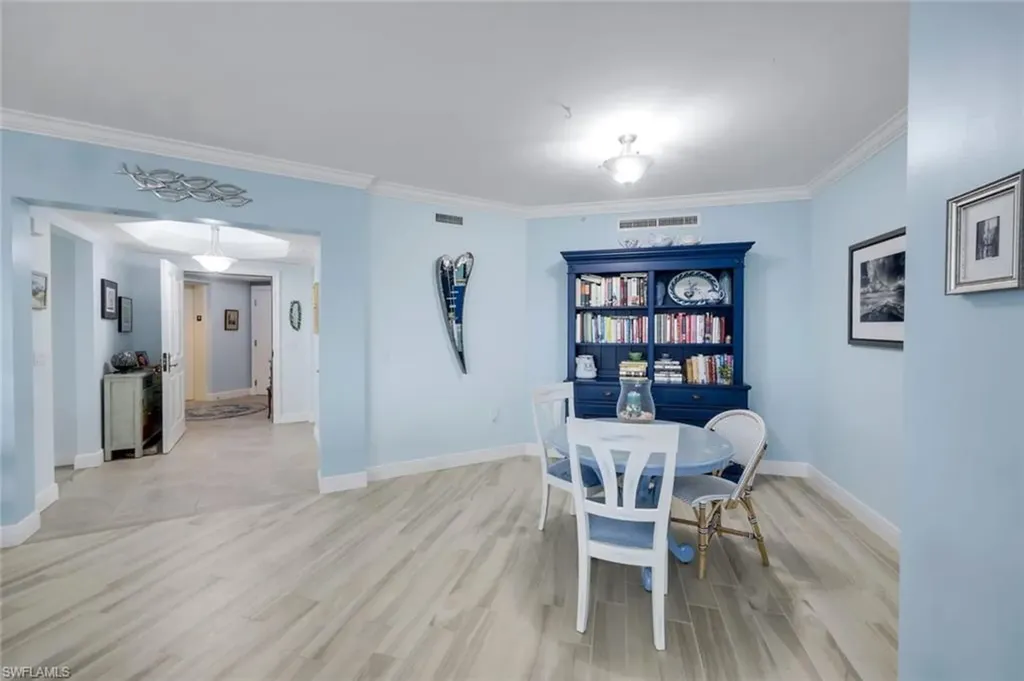 1060 Borghese Lane Naples FL 34114