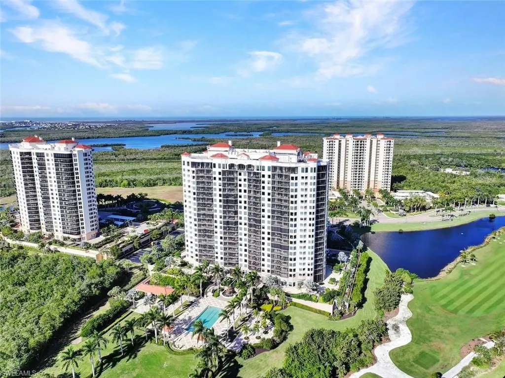 1060 Borghese Lane Naples FL 34114