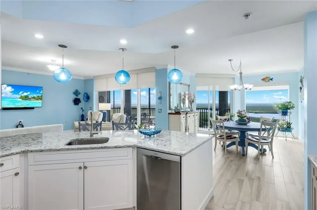 1060 Borghese Lane Naples FL 34114