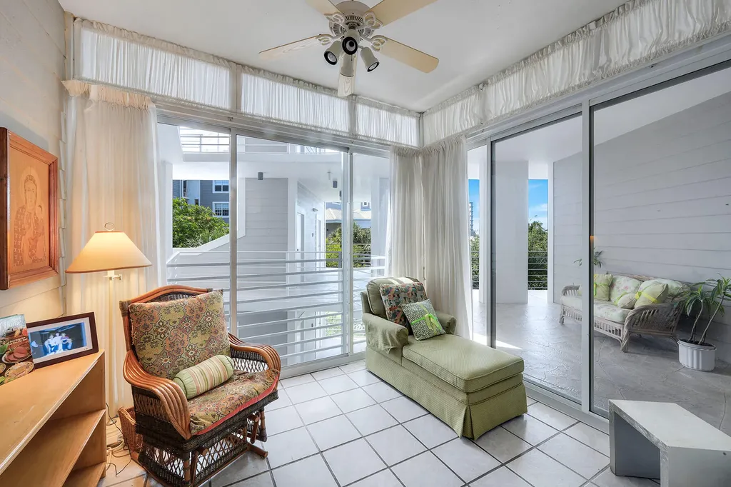 828 Hideaway E Marco Island FL 34145
