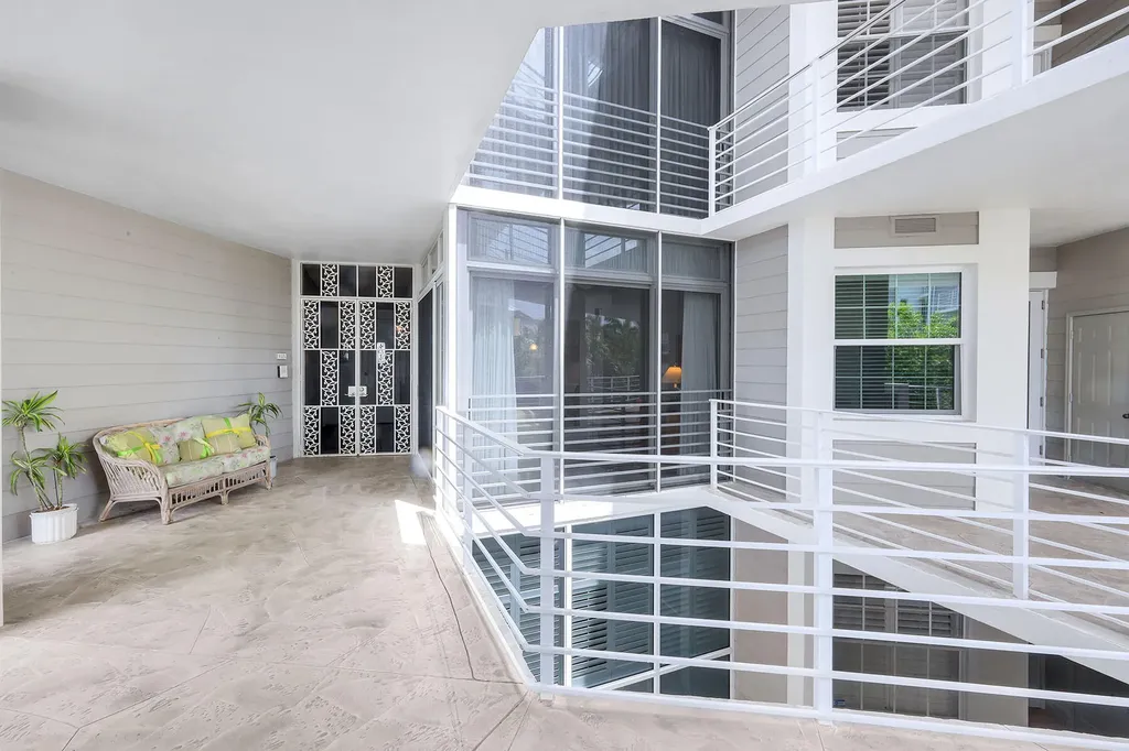 828 Hideaway E Marco Island FL 34145
