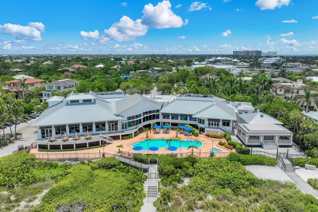 828 Hideaway E Marco Island FL 34145