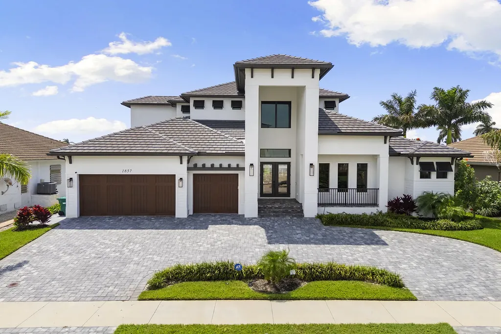 Marco Island FL, 1857 Apataki Court