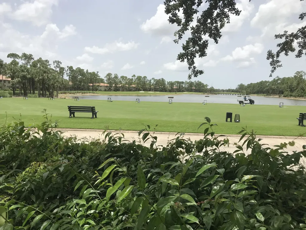 3965 Bishopwood E Naples FL 34114