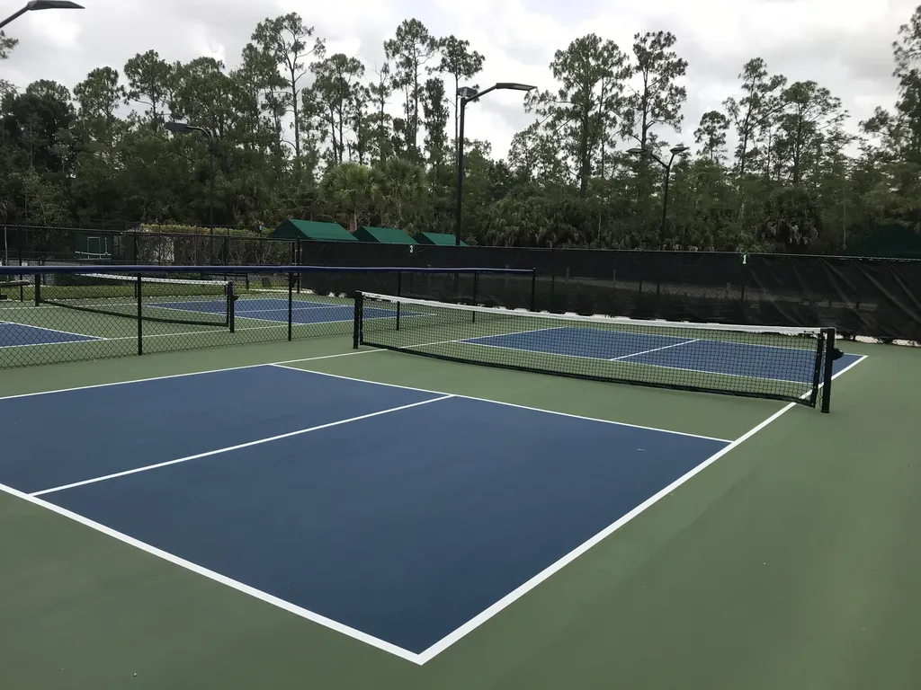 3965 Bishopwood E Naples FL 34114