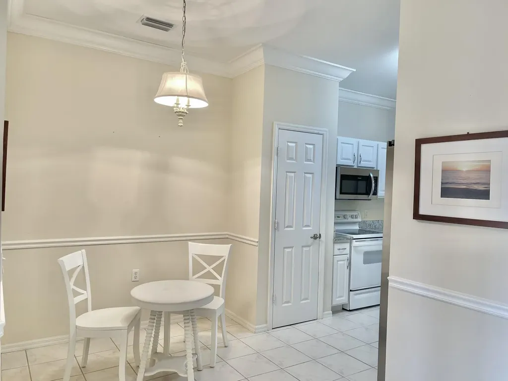 3965 Bishopwood E Naples FL 34114