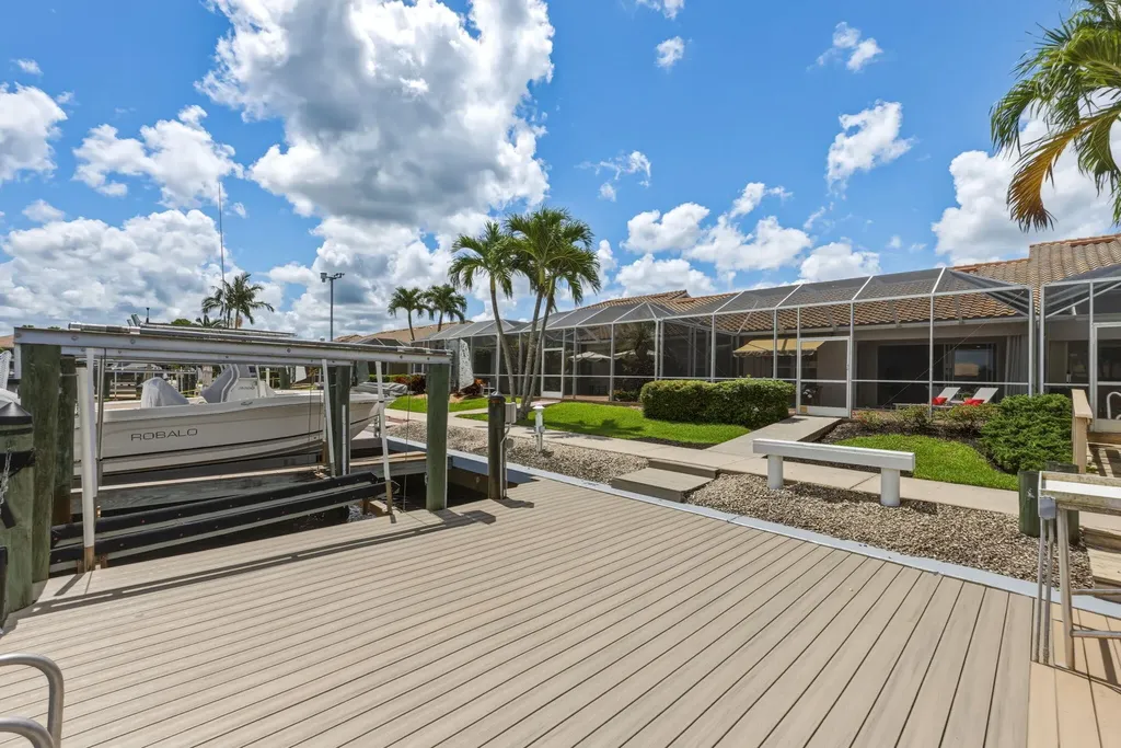 297 Stella Maris Drive S Naples FL 34114