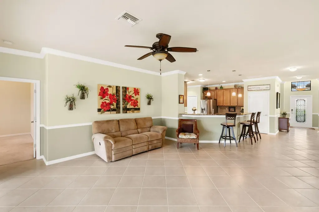 3934 Sapphire Way Naples FL 34114