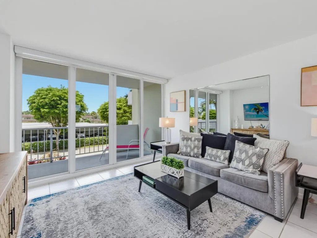 140 Seaview Court Marco Island FL 34145