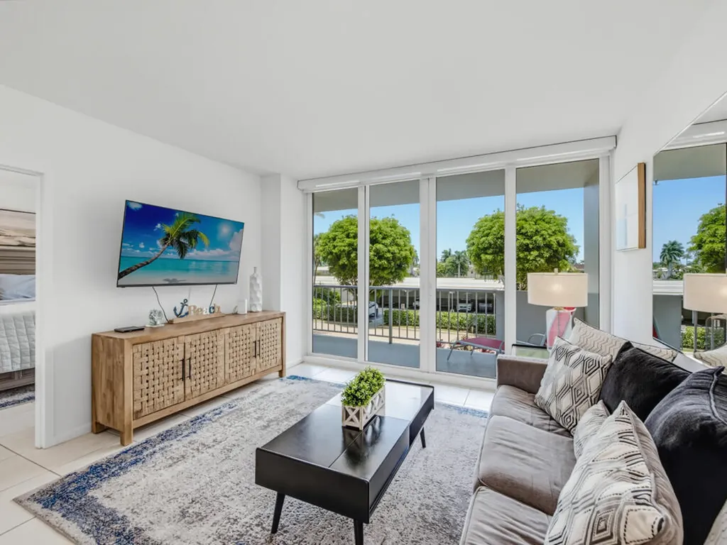 140 Seaview Court Marco Island FL 34145
