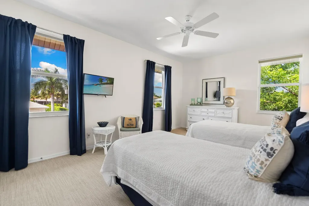 1281 Aruba Court Marco Island FL 34145