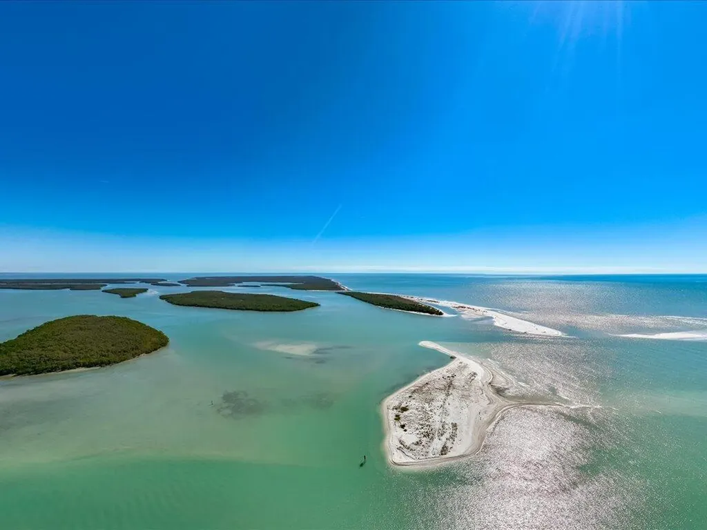 901 S Collier Marco Island FL 34145
