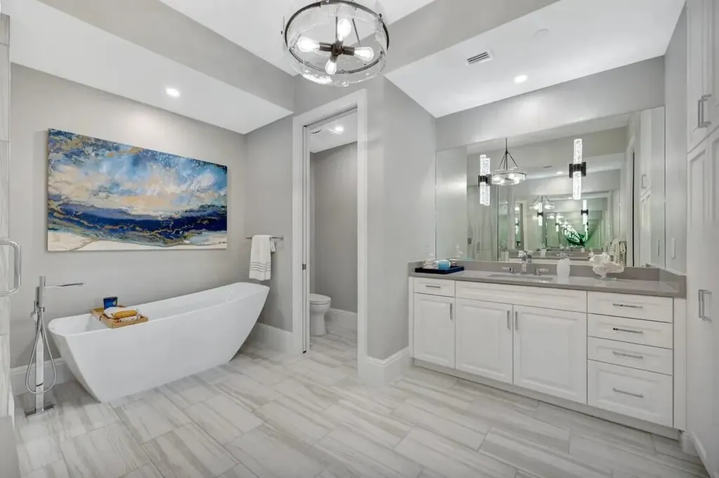 1130 3rd Avenue S Naples FL 34102