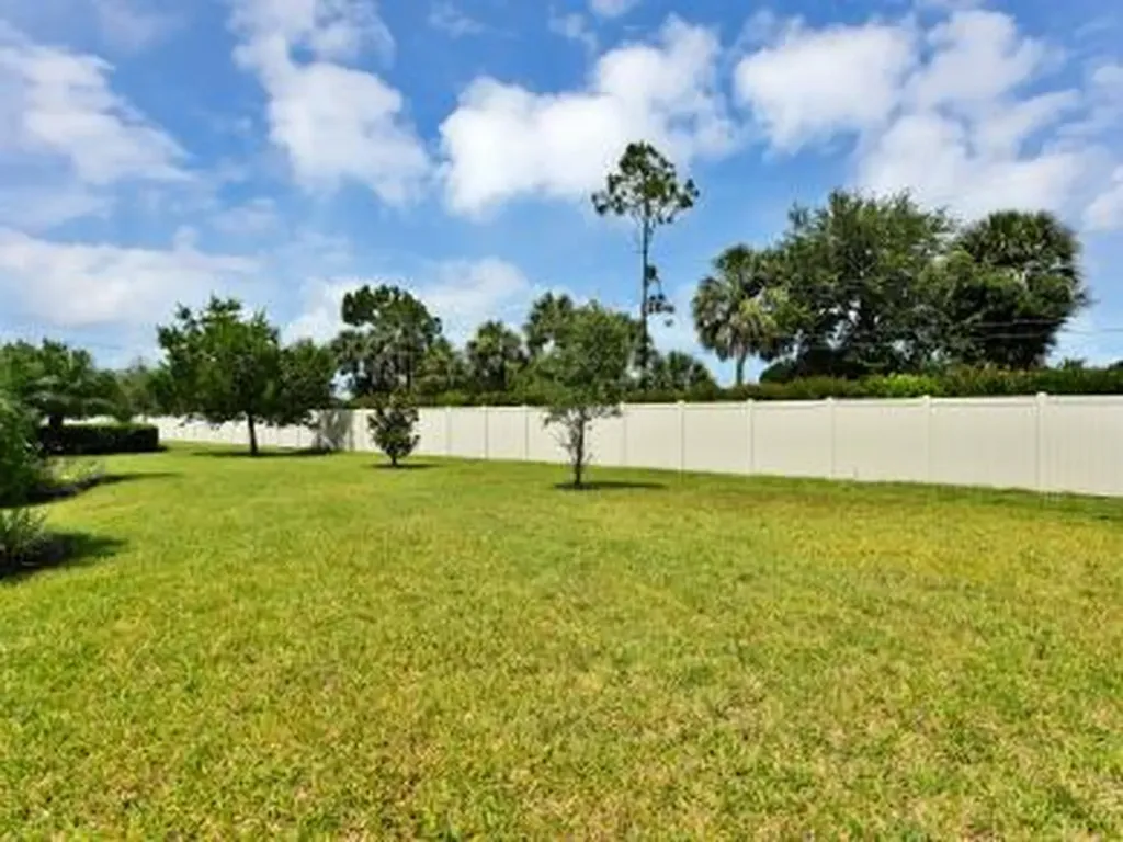 259 Tamarindo Lane Naples FL 34114