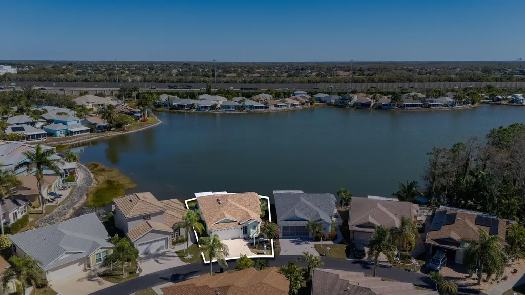 10717 Maui Circle Estero FL 33928