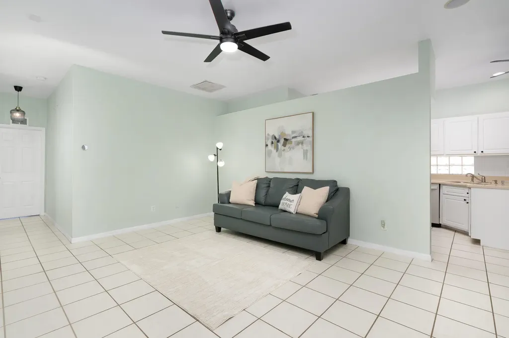 10717 Maui Circle Estero FL 33928