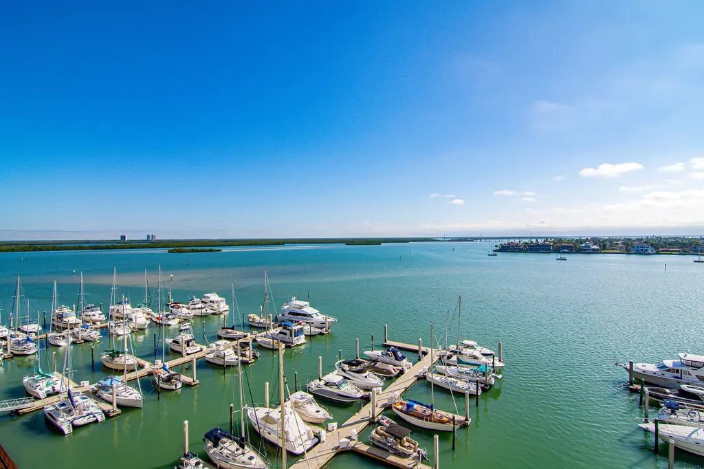 1069 Bald Eagle Marco Island FL 34145