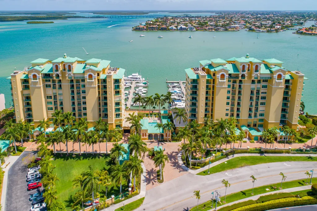 1069 Bald Eagle Marco Island FL 34145