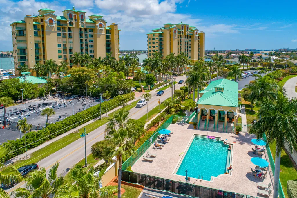 1069 Bald Eagle Marco Island FL 34145