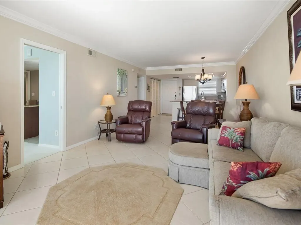 901 S Collier Court Marco Island FL 34145