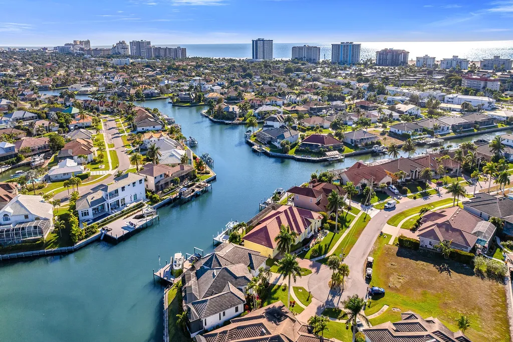 829 Bluebonnet Court Marco Island FL 34145