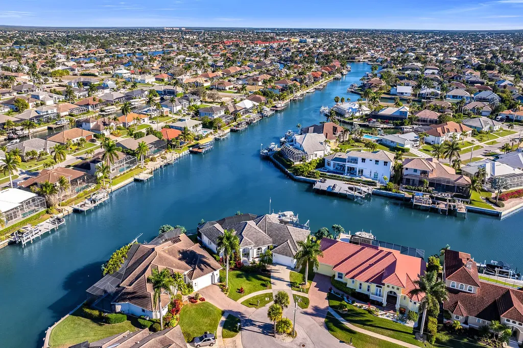 829 Bluebonnet Court Marco Island FL 34145