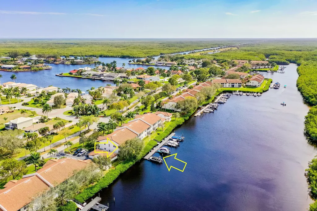 254 Newport Drive Naples FL 34114