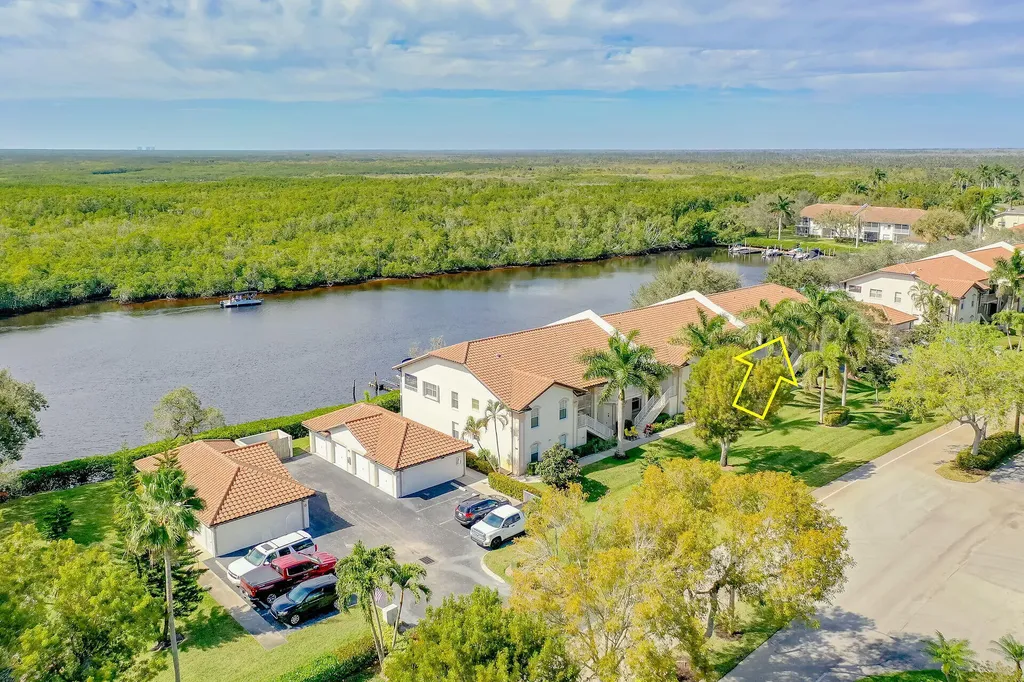 254 Newport Drive Naples FL 34114