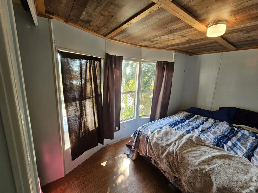 238 Harbor Place N Goodland FL 34140