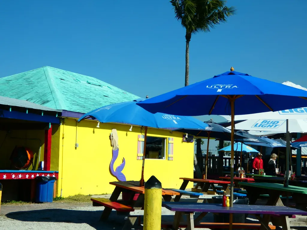 238 Harbor Place N Goodland FL 34140