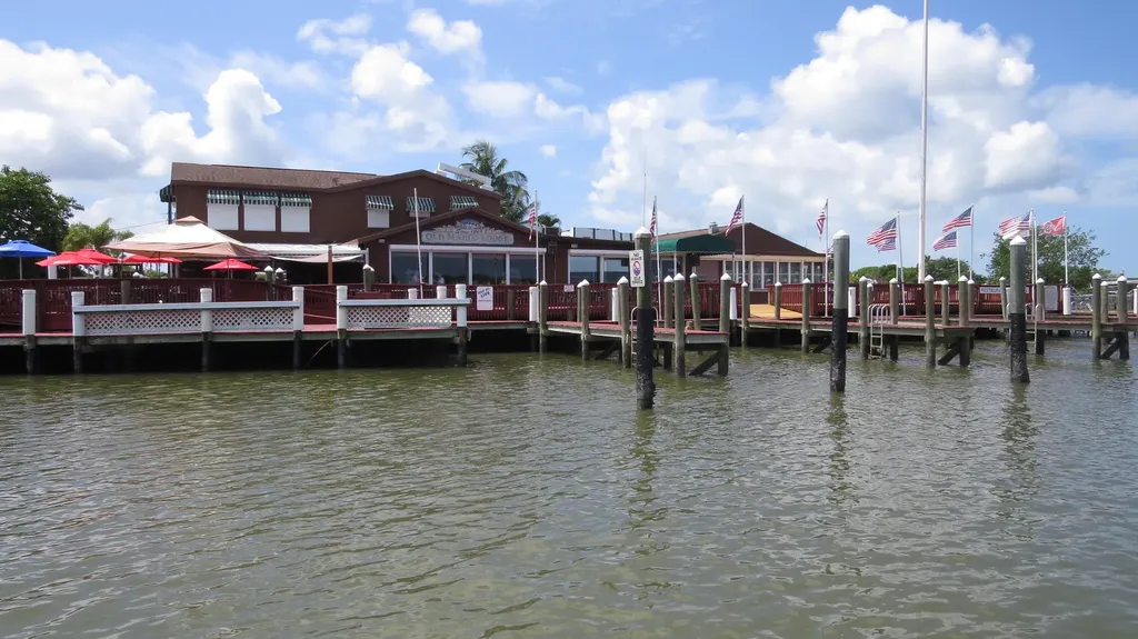 238 Harbor Place N Goodland FL 34140