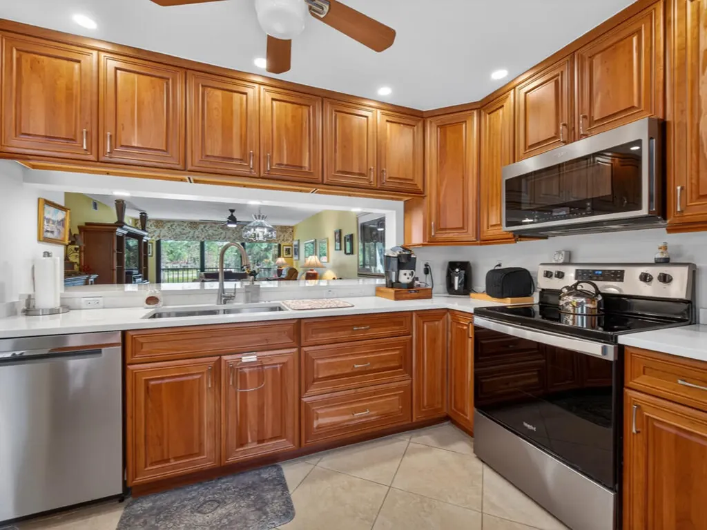 5792 Deauville Circle Naples FL 34112