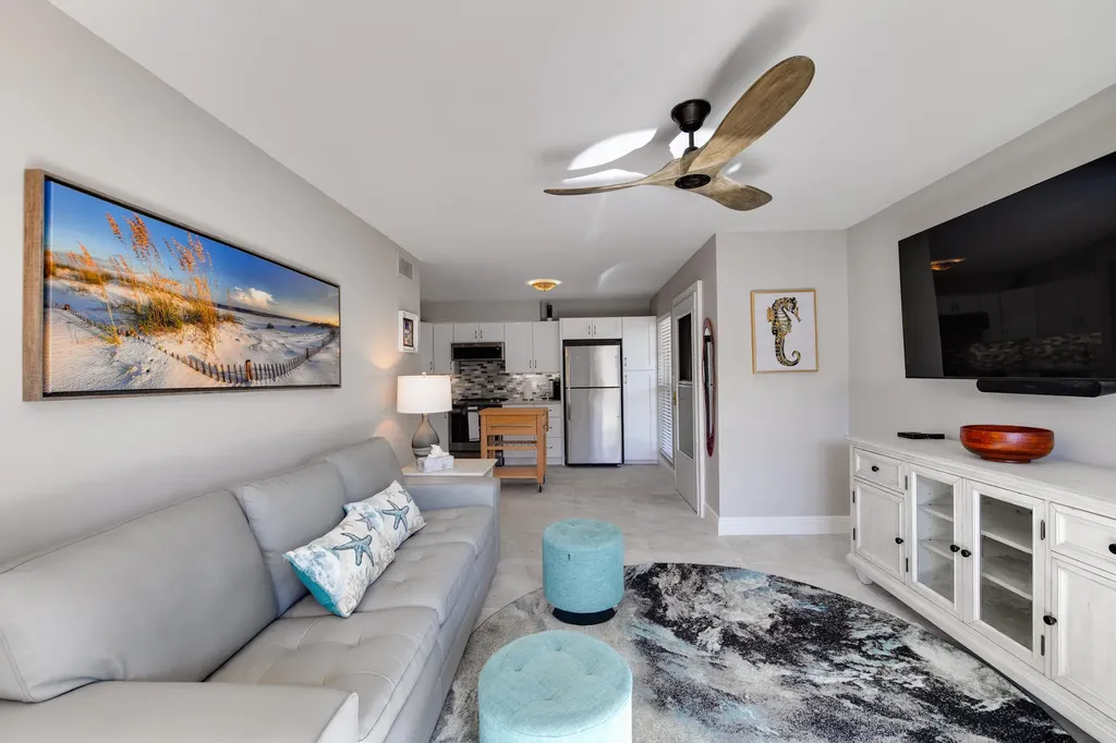 1215 Edington Marco Island FL 34145