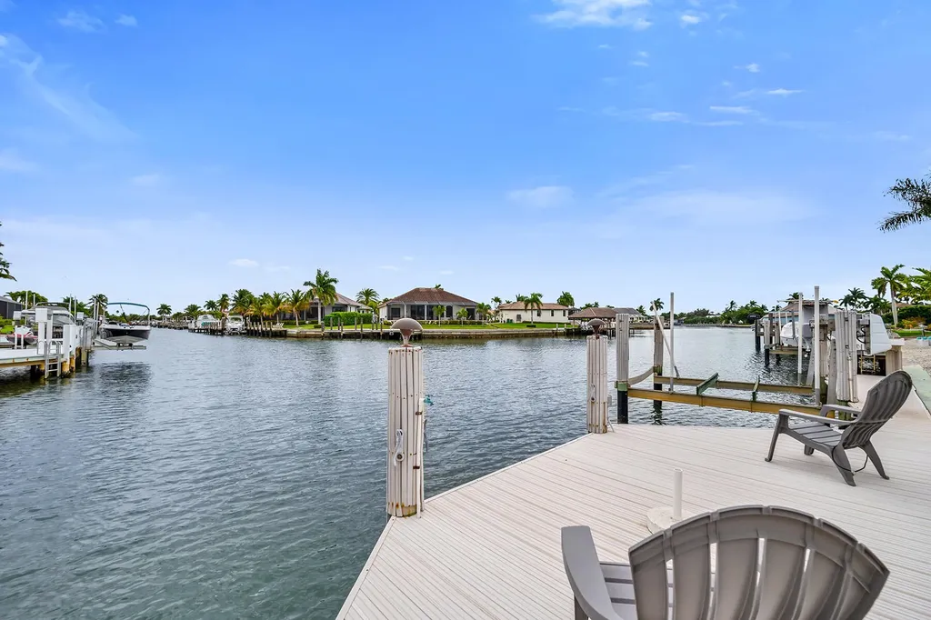 21 Hickory Court Marco Island FL 34145