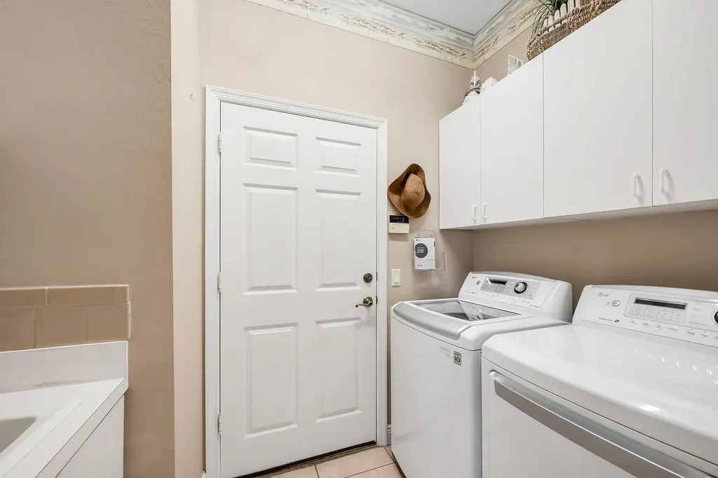 21 Hickory Court Marco Island FL 34145